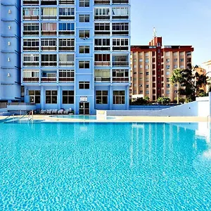 apartbeach-candelaria.in-canary-islands.com/